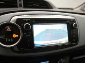 Toyota Yaris (2014) thumbnail 19