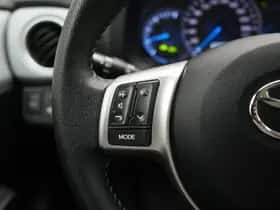 Toyota Yaris (2014) thumbnail 28