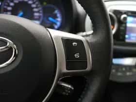 Toyota Yaris (2014) thumbnail 29