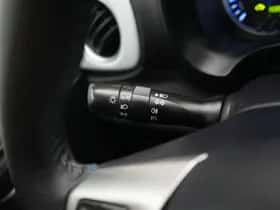 Toyota Yaris (2014) thumbnail 30