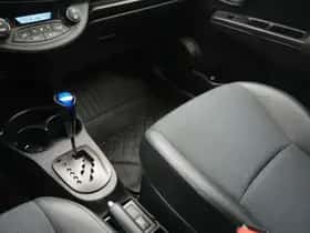 Toyota Yaris (2014) thumbnail 35