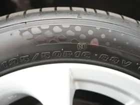 Toyota Yaris (2014) thumbnail 54