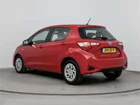 Toyota Yaris (2018) thumbnail 4