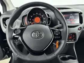 Toyota Aygo (2021) thumbnail 16