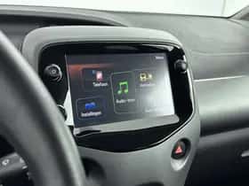 Toyota Aygo (2021) thumbnail 23