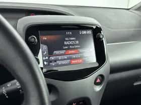 Toyota Aygo (2021) thumbnail 6