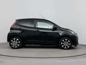 Toyota Aygo (2021) thumbnail 10