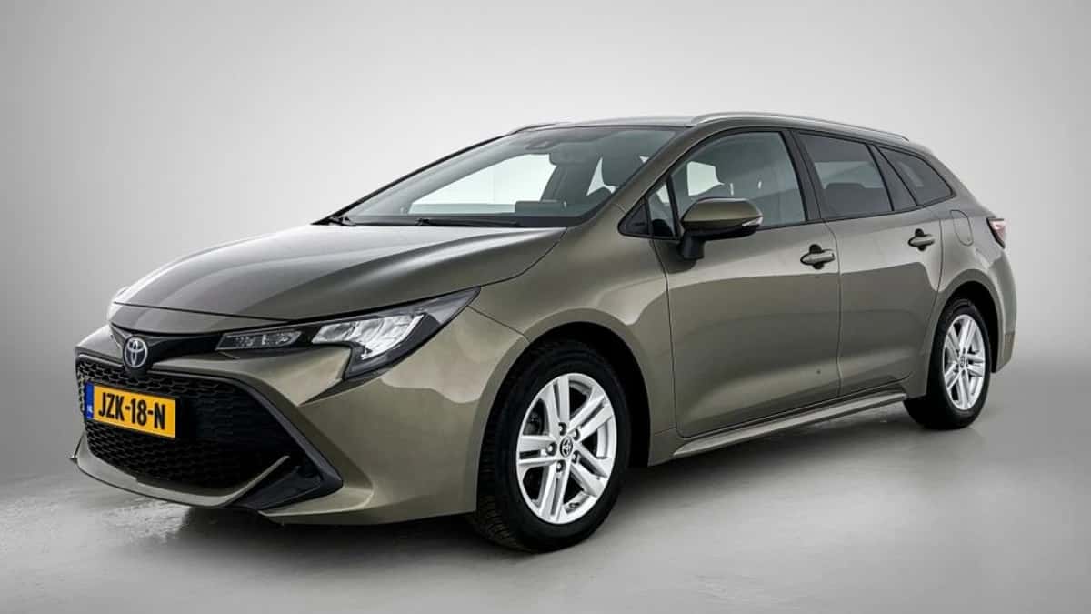 Toyota Corolla_Touring_Sports (2022) — foto 1