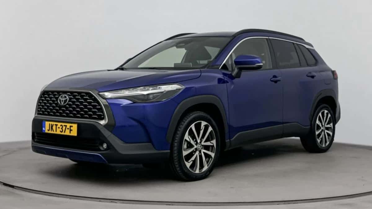 Toyota Corolla_Cross (2024) — foto 1