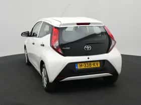 Toyota Aygo (2020) thumbnail 3