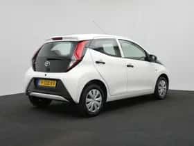 Toyota Aygo (2020) thumbnail 5