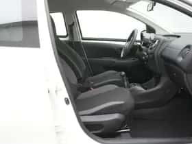 Toyota Aygo (2020) thumbnail 52