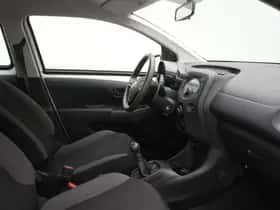 Toyota Aygo (2020) thumbnail 53