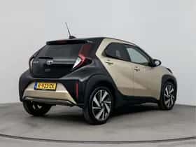 Toyota Aygo (2022) thumbnail 3