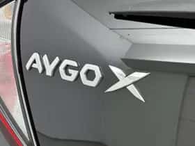 Toyota Aygo (2022) thumbnail 30