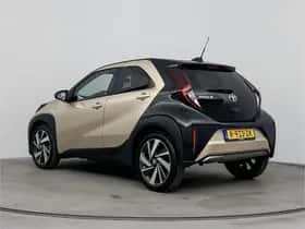 Toyota Aygo (2022) thumbnail 4