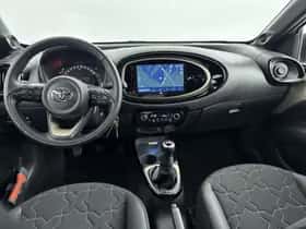 Toyota Aygo (2022) thumbnail 9