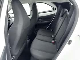 Toyota Aygo (2023) thumbnail 17