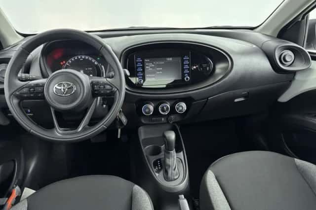 Toyota Aygo (2023) thumbnail 4