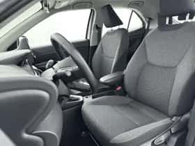 Toyota Yaris_Cross (2023) thumbnail 7