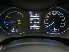 Toyota Yaris (2020) thumbnail 13