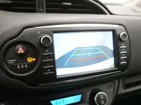 Toyota Yaris (2020) thumbnail 18