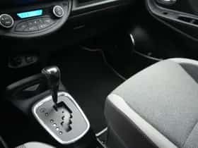 Toyota Yaris (2020) thumbnail 32