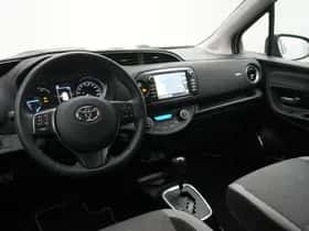 Toyota Yaris (2020) thumbnail 7