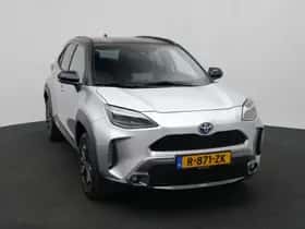 Toyota Yaris_Cross (2023) thumbnail 2