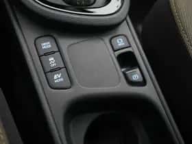 Toyota Yaris_Cross (2023) thumbnail 38