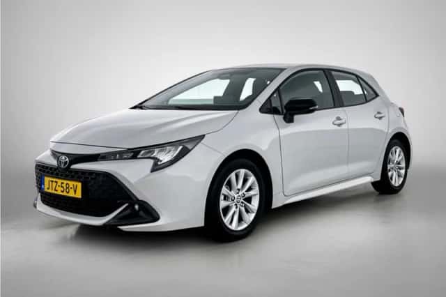 Toyota Corolla (2025) thumbnail 1