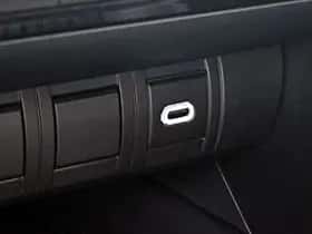 Toyota C-HR (2025) thumbnail 25