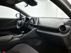 Toyota C-HR (2025) thumbnail 27