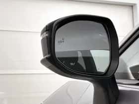 Toyota C-HR (2025) thumbnail 28