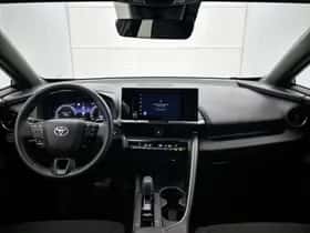 Toyota C-HR (2025) thumbnail 10