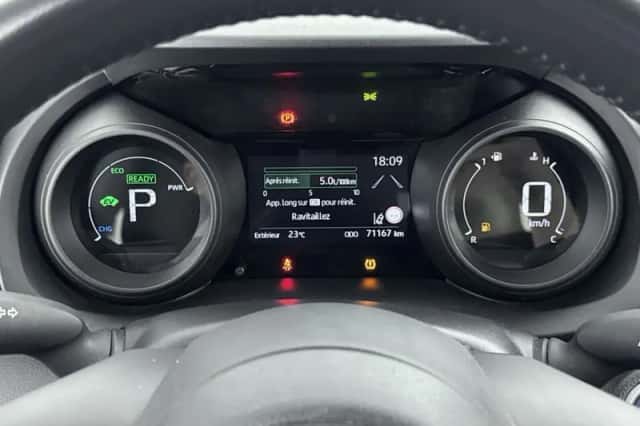 Toyota Yaris_Cross (2023) thumbnail 5