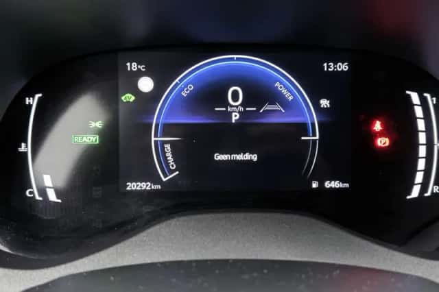 Toyota Yaris (2025) thumbnail 5