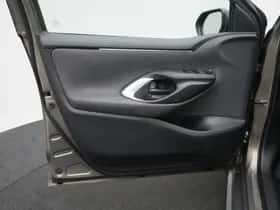Toyota Yaris (2020) thumbnail 23