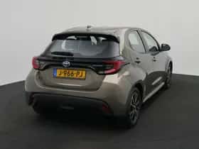 Toyota Yaris (2020) thumbnail 4