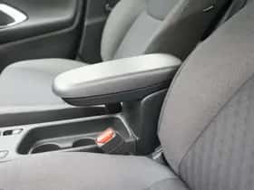 Toyota Yaris (2020) thumbnail 9