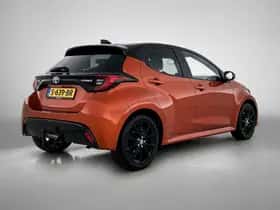 Toyota Yaris (2023) thumbnail 2