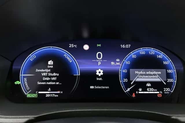 Toyota Yaris (2025) thumbnail 5