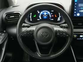 Toyota Yaris (2024) thumbnail 12