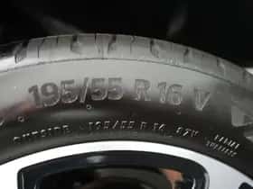 Toyota Yaris (2024) thumbnail 44