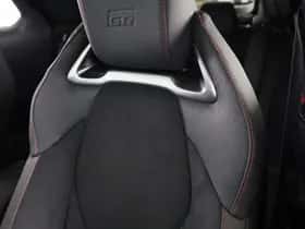 Toyota C-HR (2026) thumbnail 16