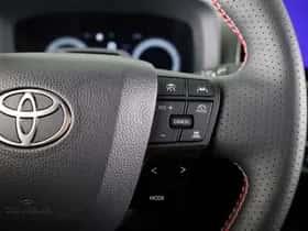 Toyota C-HR (2026) thumbnail 19