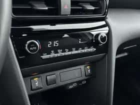 Toyota Yaris_Cross (2024) thumbnail 16