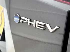 Toyota C-HR (2025) thumbnail 28