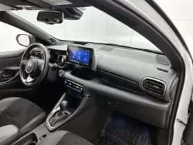 Toyota Yaris (2023) thumbnail 7