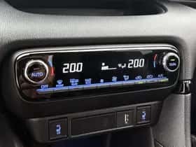 Toyota Yaris (2023) thumbnail 10
